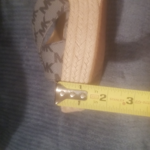 EUC MK espadrilles - Picture 10 of 11